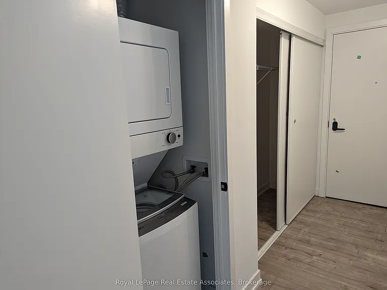 215 Lakeshore Rd W #447 — Photo 11