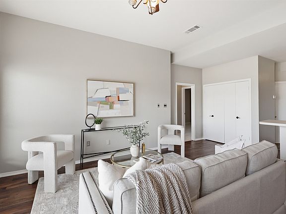 4th image of 275 Henry M Chandler Dr #3