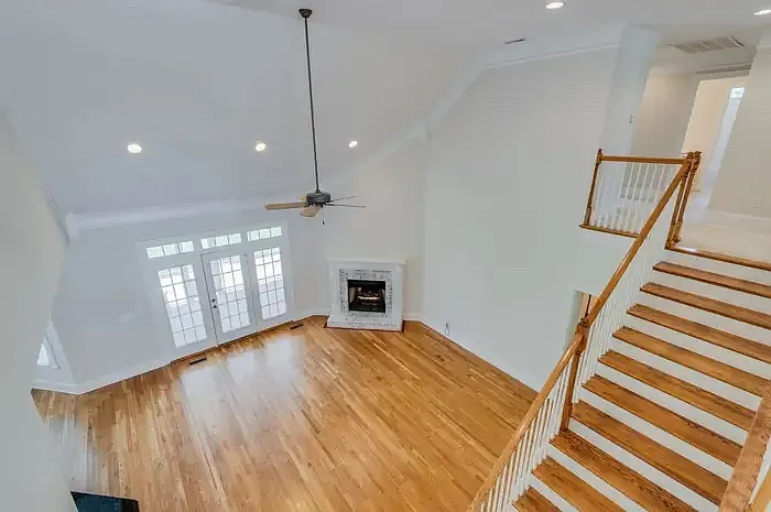 101 Tiffany Ct — Photo 31