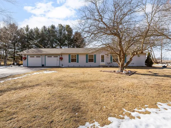 5081 Williams ROAD, Hartford, WI 53027