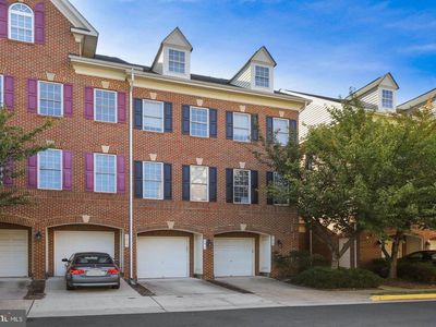 4617 Hummingbird Ln #110, Fairfax, VA, 22033
