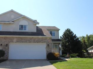 2914 Marfitt Rd, East Lansing, MI 48823