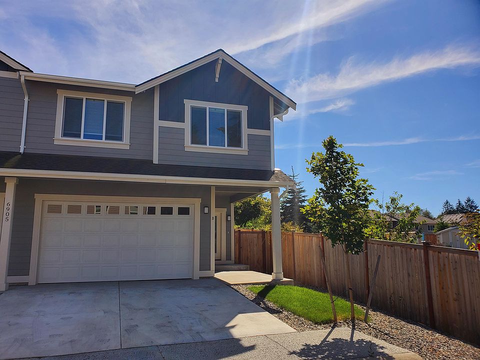 1st image of 6905 Delaney Ln NE #2