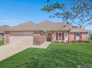 9277 Yellowfin Dr, Denham Springs, LA 70726