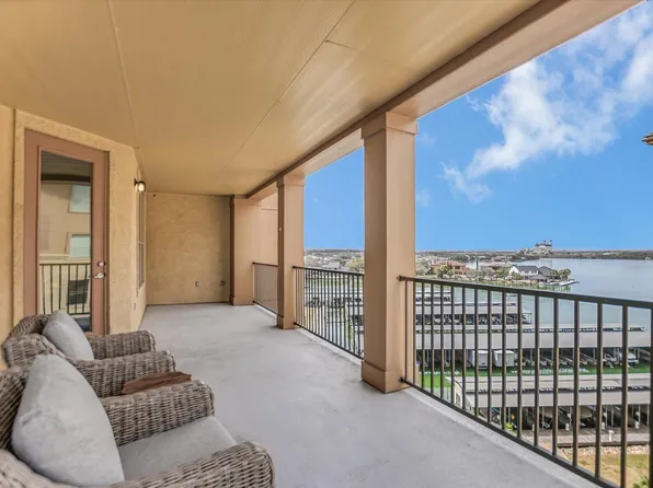 101 West Bank #52, Horseshoe Bay, TX 78657