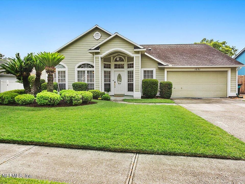 1st image of 1531 MOUNTAIN LAKE Drive W