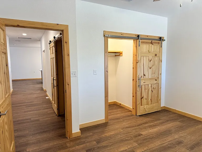 11201 N County Road 1440 — Photo 12