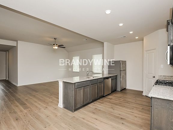 5th image of 9817 Teton Vista Dr