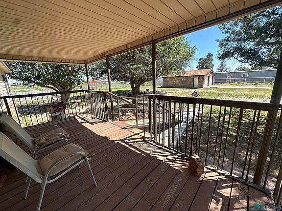 2nd image of 8400 N Cactus Ln