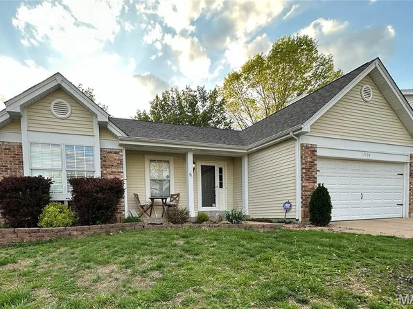 17130 Elm Trail Dr, Eureka, MO 63025