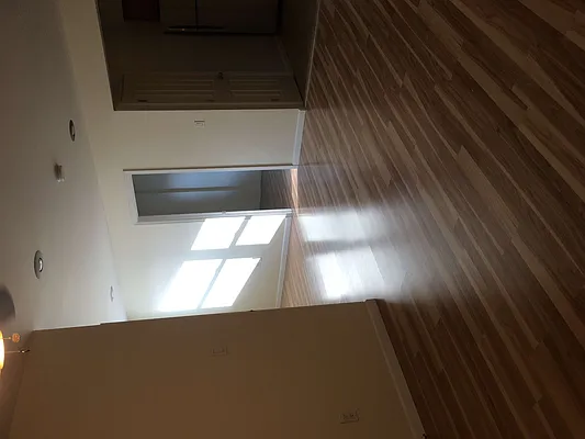 Rented by Flatiron Real Estate Advisors LLC | media 17