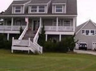112 Sound View Dr N, Hampstead, NC 28443