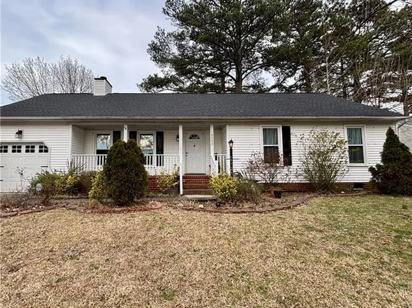3533 Bernies Ct N, Chesapeake, VA 23321