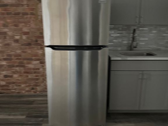 4th image of 14 Gunther Pl Floor 2