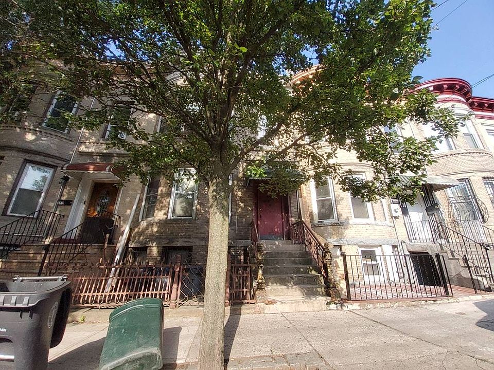 1st image of 148 Grant Ave
