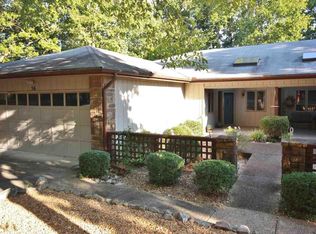 56 Majorca Dr, Hot Springs, AR 71909