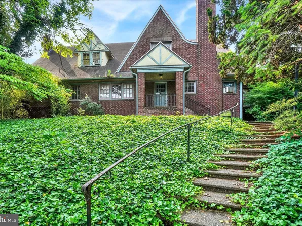 100 Springdale Rd, York, PA 17403