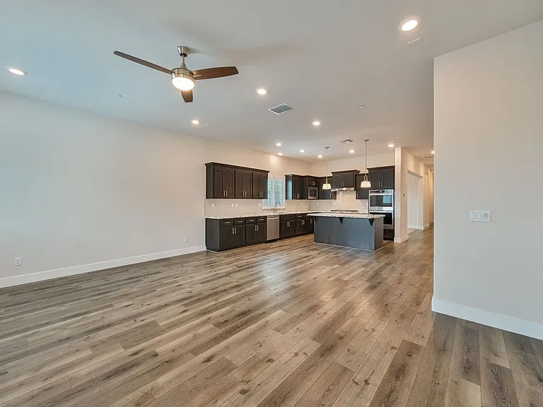 200 Moisant Ct — Photo 13