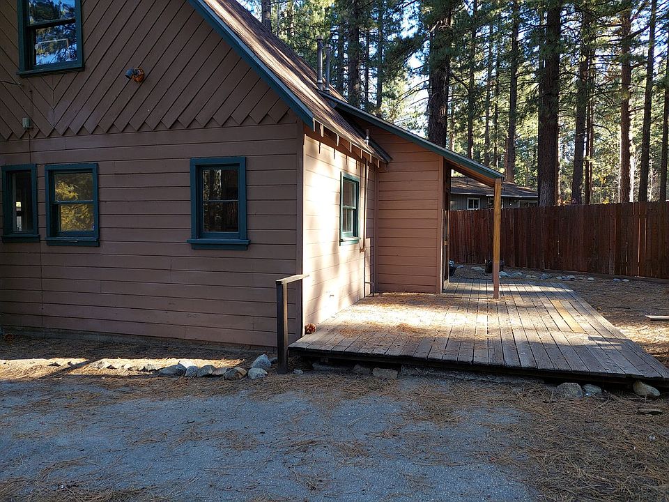 1st image of 2110 Helen Ave