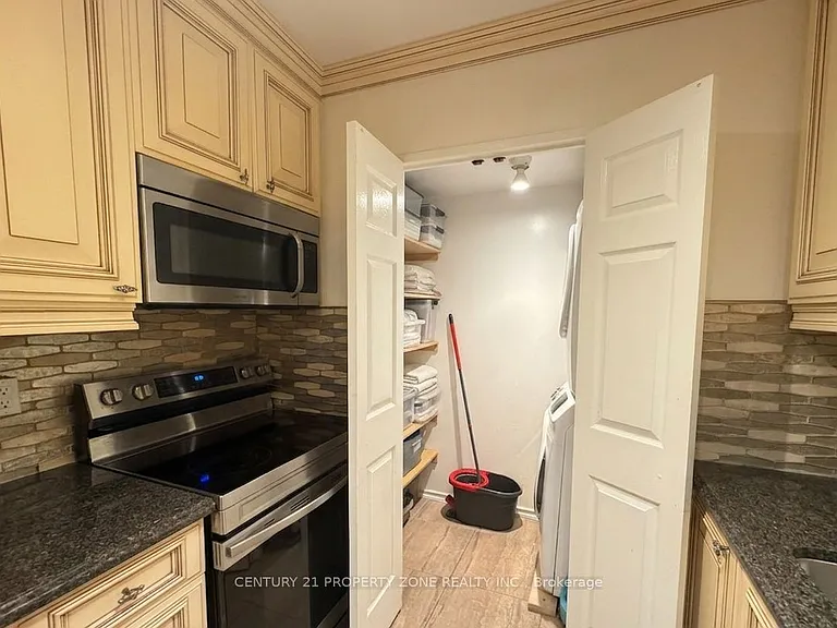 265 Enfield Pl #206 — Photo 3