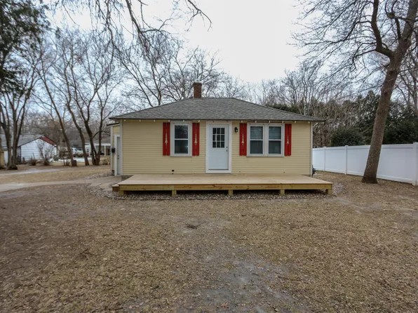 10510 Russell Ave S, Bloomington, MN 55431