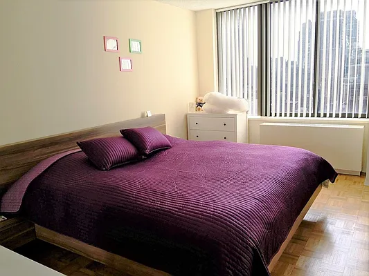 Rented by Renetta Real Estate | media 34