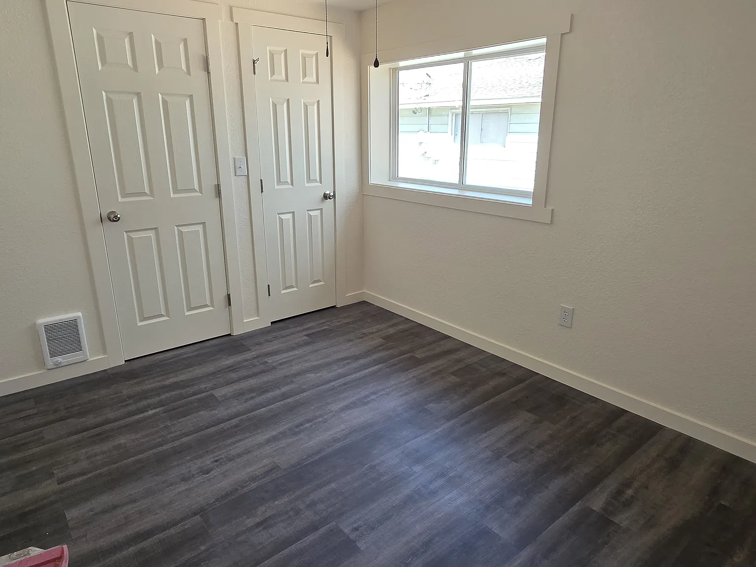 3 bed, 1008 sqft, $1,850 — Photo 4