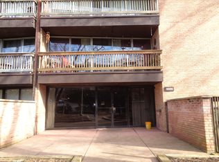 5500 Hillcrest Ln APT 1G, Lisle, IL