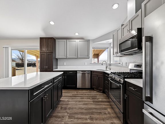 5th image of 141 Country Ranch Rd