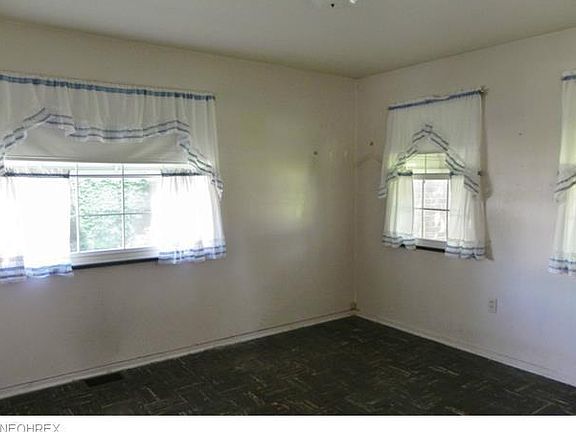 4th image of 319 Buckner Dr #172