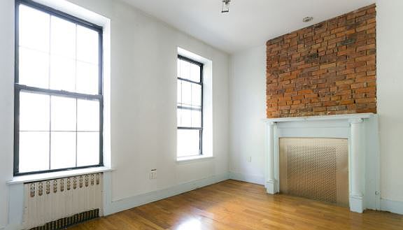 5th image of 1418 Putnam Ave #3RR
