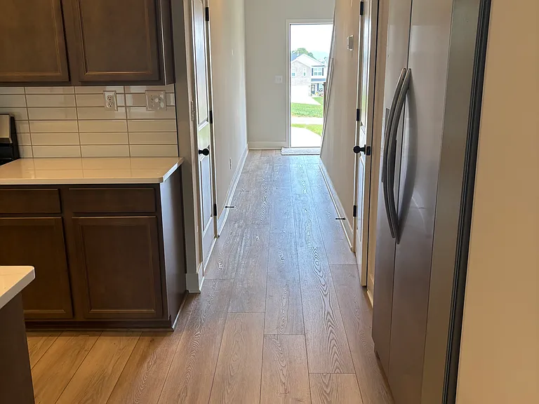 8930 Keenberg Ln — Photo 6