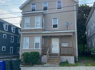 496 4th St #1W, Fall River, MA 02721