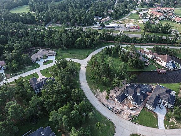 4th image of 183 Bentwater Bay Dr