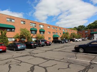 South Adams, Manchester, CT 06040