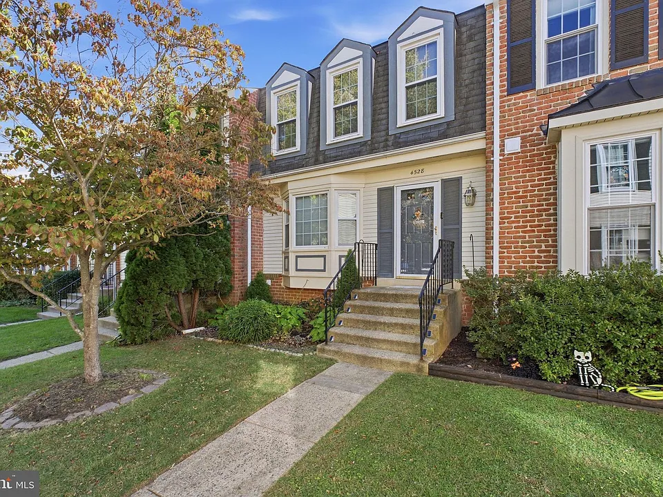 4528 Shoal Creek Ct