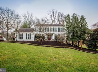 1000 Riva Ridge Dr, Great Falls, VA 22066