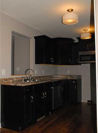 4th image of 173 Franklin St