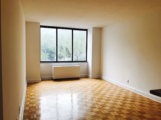 Rented by Town Residential | media 5
