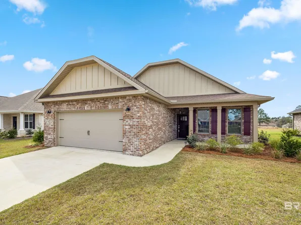 9746 Lakeview Dr, Foley, AL 36535