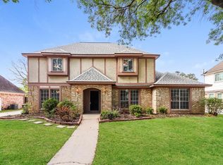 8334 Mentmore Dr, Spring, TX 77379