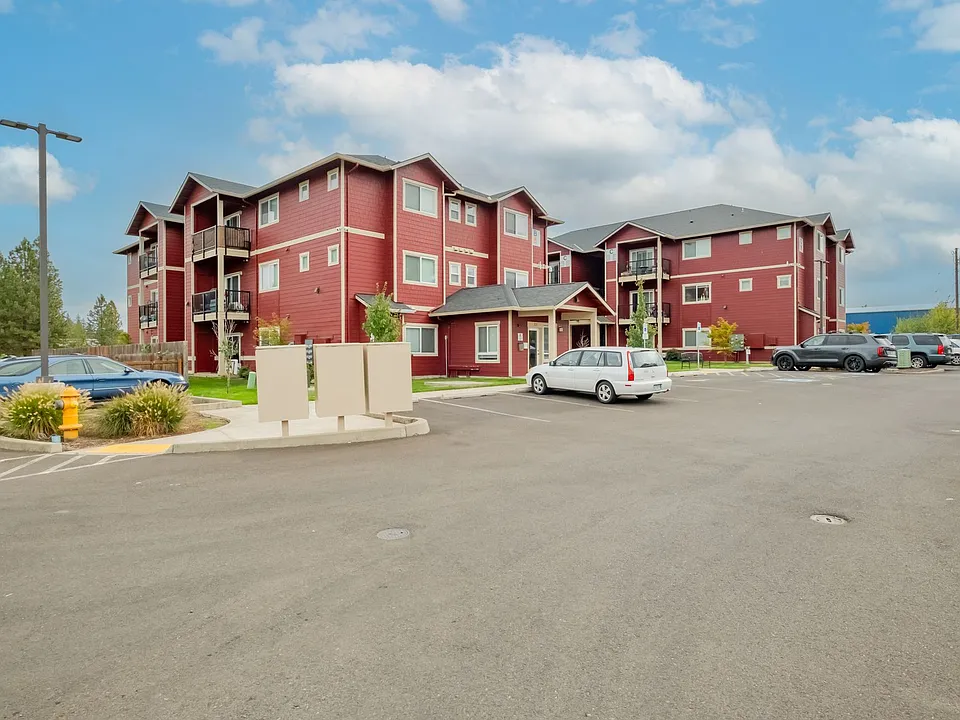 Colima Apartments
