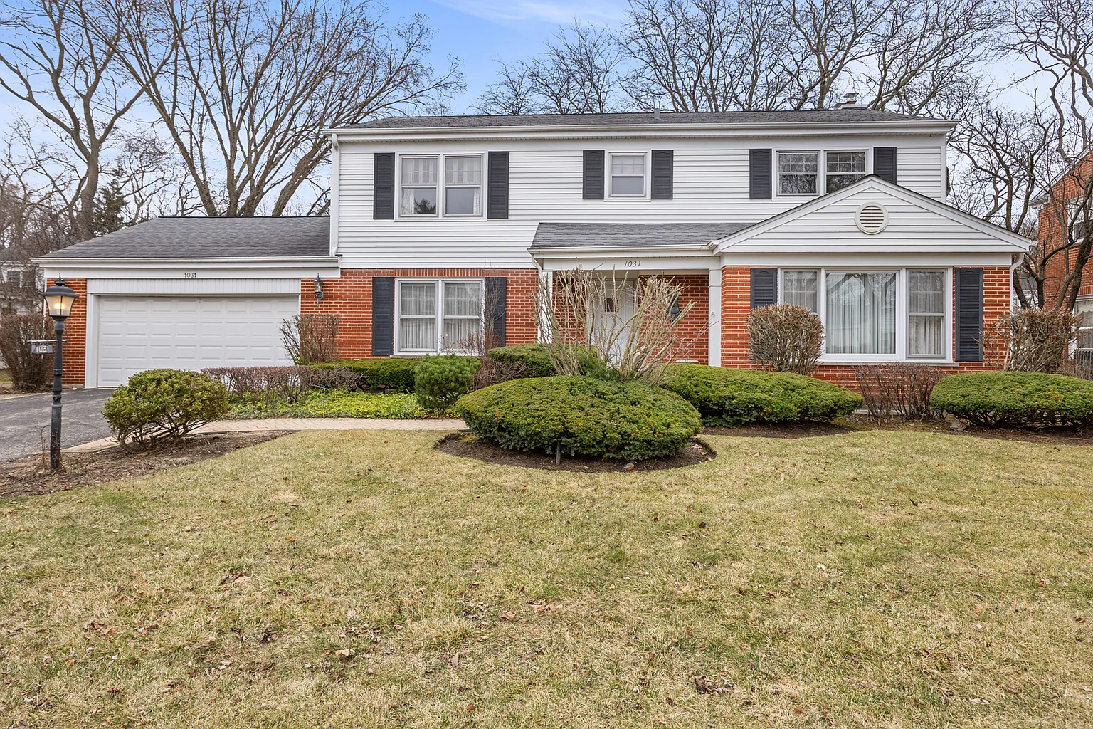 1031 Indian Rd photo 1