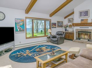 2624 Lakeshore Rd, Manistee, MI 49660