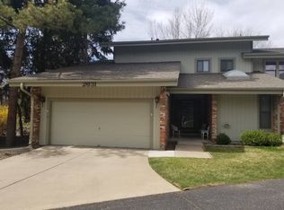 2631 S Wadsworth Cir #15, Lakewood, CO 80227