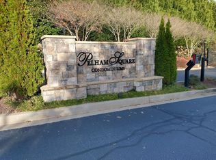 906 Pelham Square Way, Greer, SC 29650