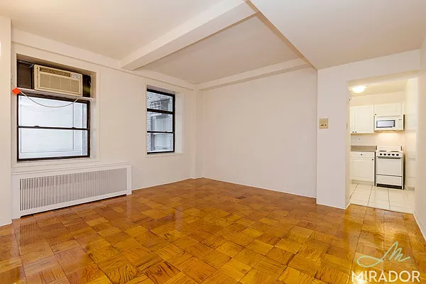 Rented by Mirador Real Estate | media 11