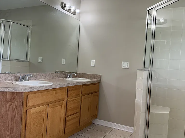 4035 Langdrum Dr — Photo 11