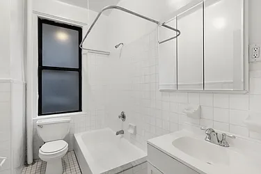 Rented by Cooper & Cooper Real Estate