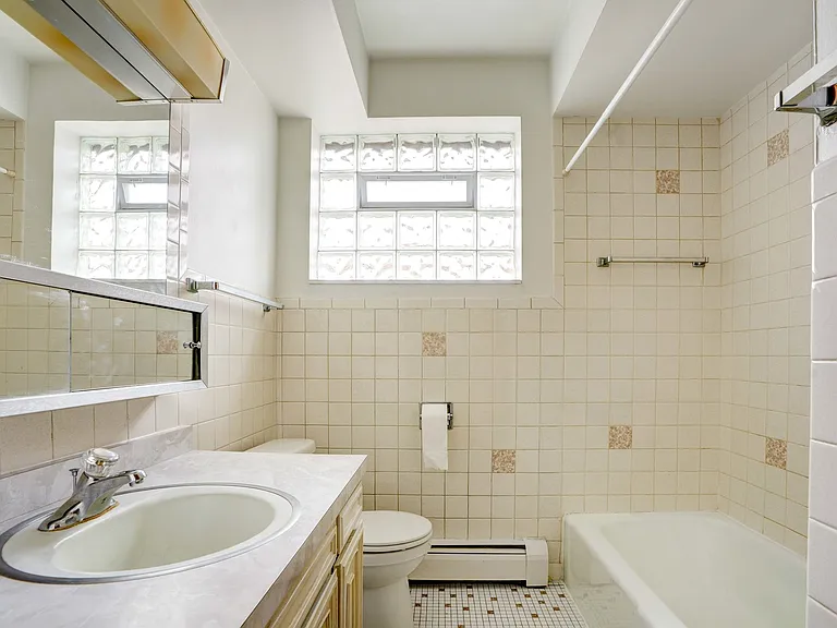 8444 W Gregory St #3B — Photo 8